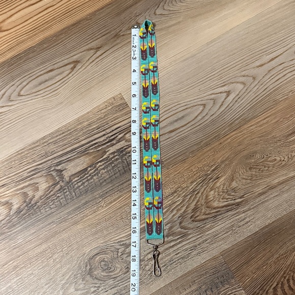 Beautiful Native American Beaded Lanyard - Picture 4 of 4